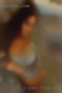 I can't find a normal swingers girl.