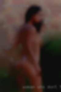 Woman who dont take things so milfs dick seriously in Memphis.